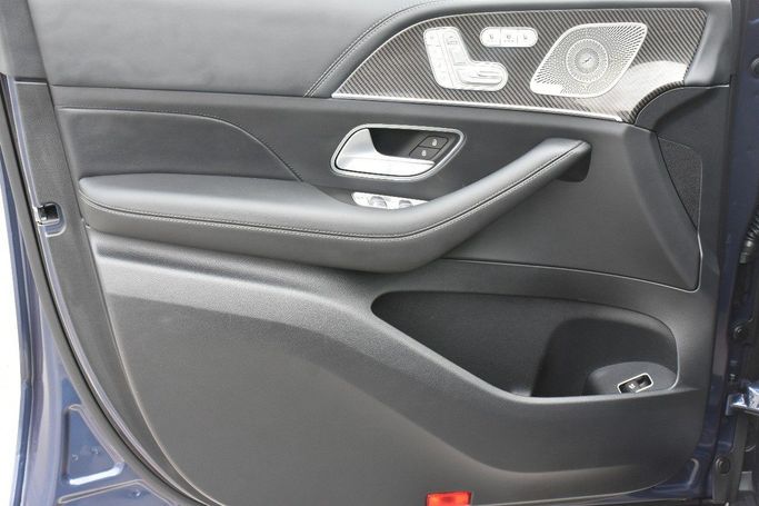 Подержанный Mercedes-Benz GLE Coupe AMG 63 AMG S II (C167) Рестайлинг, 4.0 л, 2024 в Шардже от Alfaris Used Cars Синий цвет.  | AUTO.AE
