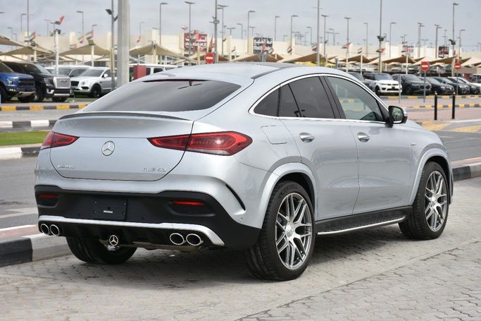 Подержанный Mercedes-Benz GLE Coupe AMG 53 AMG II (C167), 3.0 л, 2023 в Шардже от Alfaris Used Cars Серебристый цвет.  | AUTO.AE