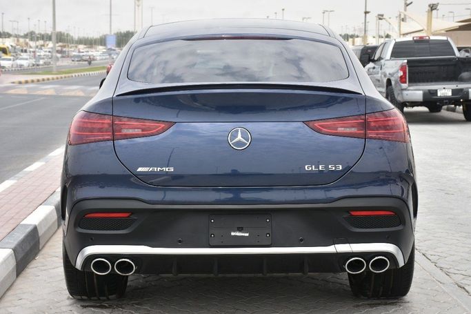 Подержанный Mercedes-Benz GLE Coupe AMG 53 AMG II (C167) Рестайлинг, 3.0 л, 2024 в Шардже от Alfaris Used Cars Синий цвет.  | AUTO.AE