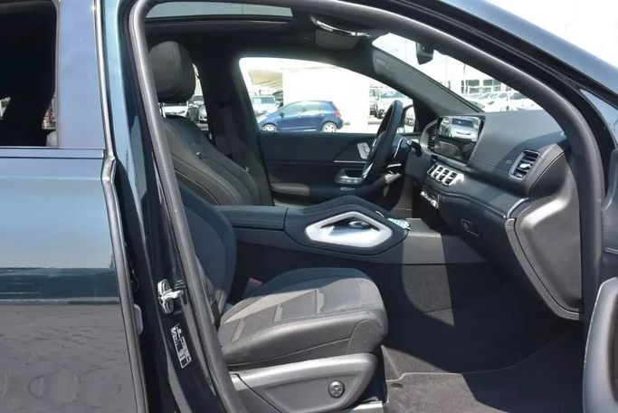 Used Mercedes-Benz GLE Coupe AMG 53 AMG II (C167) Facelift, 3.0 l, 2023 in Sharjah by Alfaris Used Cars, Grey color. Other | AUTO.AE