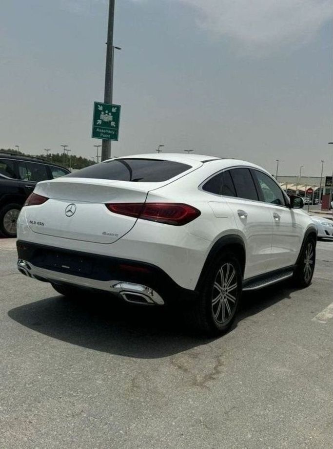 New Mercedes-Benz GLE 450 II (V167) Facelift, 3.0 l, 2023 in Sharjah by Nour Alnukhba Motors, White color. GCC Specs | AUTO.AE