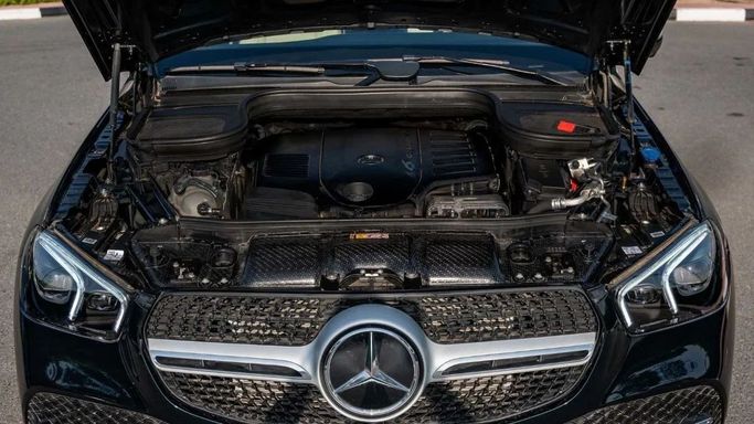 New Mercedes-Benz GLE 450 II (V167) Facelift, 3.0 l, 2023 in Sharjah by Nour Alnukhba Motors, Black color. Other | AUTO.AE