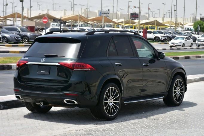 Used Mercedes-Benz GLE 350 II (V167), 2.0 l, 2021 in Sharjah by Alfaris Used Cars, Black color. Other | AUTO.AE