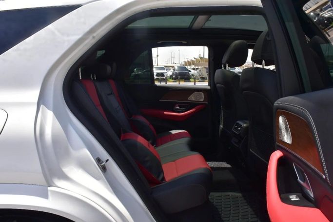Used Mercedes-Benz GLE 350 II (V167) Facelift, 2.0 l, 2024 in Sharjah by Alfaris Used Cars, White color. Other | AUTO.AE