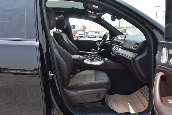 Подержанный Mercedes-Benz GLE 350 II (V167), 2.0 л, 2022 в Шардже от Alfaris Used Cars Черный цвет. Other | AUTO.AE