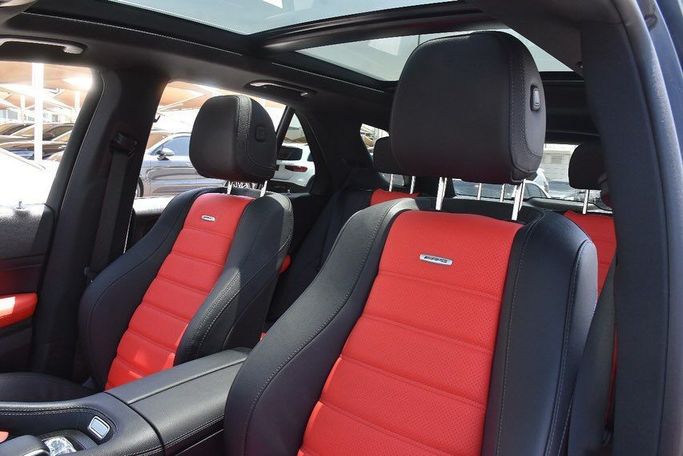 Подержанный Mercedes-Benz GLE 350 II (V167), 2.0 л, 2022 в Шардже от Alfaris Used Cars Черный цвет. Other | AUTO.AE