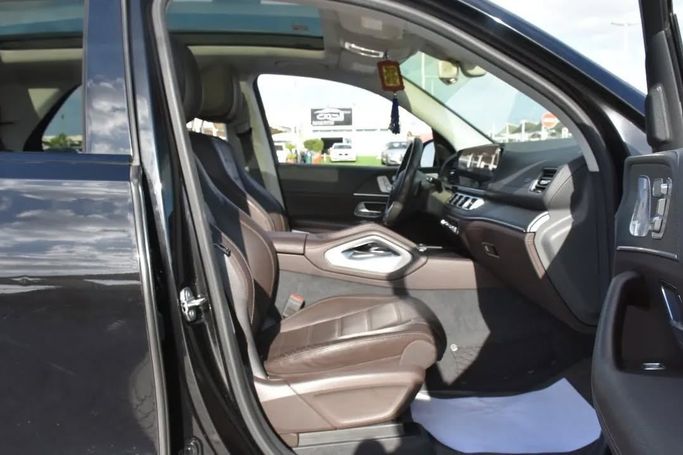 Used Mercedes-Benz GLE 350 II (V167), 2.0 l, 2020 in Sharjah by Alfaris Used Cars, Black color. Other | AUTO.AE