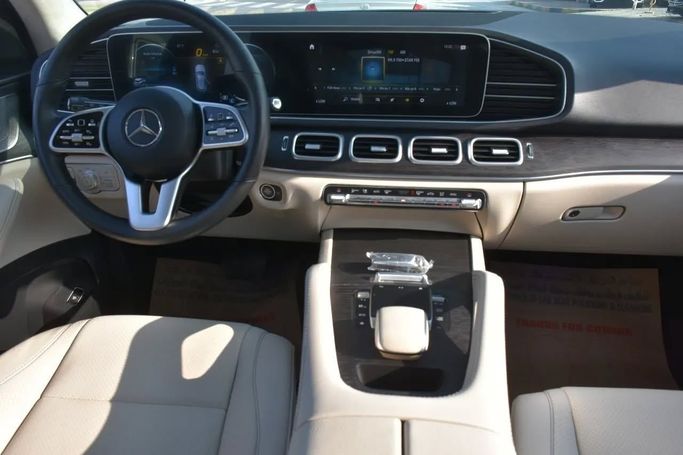 Used Mercedes-Benz GLE 350 II (V167), 2.0 l, 2021 in Sharjah by Alfaris Used Cars, White color. Other | AUTO.AE