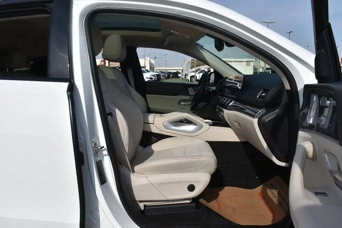 Used Mercedes-Benz GLE 450 II (V167), 3.0 l, 2021 in Sharjah by Alfaris Used Cars, White color. Other | AUTO.AE