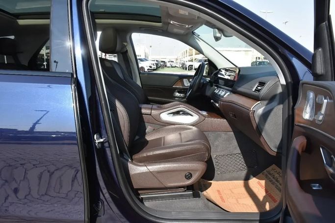 Used Mercedes-Benz GLE 350 II (V167), 2.0 l, 2020 in Sharjah by Alfaris Used Cars, Blue color. Other | AUTO.AE