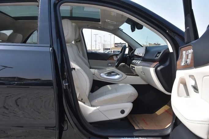 Used Mercedes-Benz GLE 350 II (V167), 2.0 l, 2021 in Sharjah by Alfaris Used Cars, Black color. Other | AUTO.AE