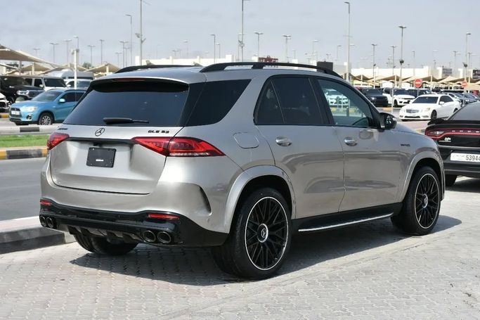 Подержанный Mercedes-Benz GLE 350 II (V167), 2.0 л, 2020 в Шардже от Alfaris Used Cars Серебристый цвет. Other | AUTO.AE
