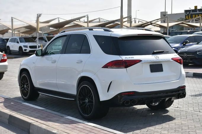 Подержанный Mercedes-Benz GLE 350 II (V167), 2.0 л, 2020 в Шардже от Alfaris Used Cars Белый цвет. Other | AUTO.AE