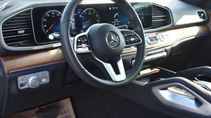 Подержанный Mercedes-Benz GLE 350 II (V167), 2.0 л, 2021 в Шардже от Alfaris Used Cars Белый цвет. Other | AUTO.AE