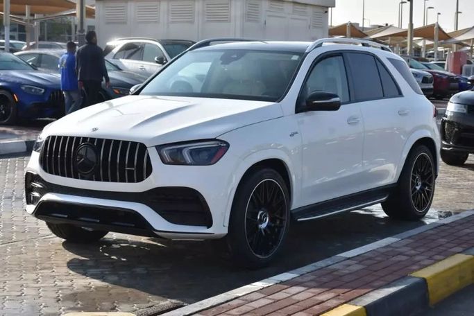 Подержанный Mercedes-Benz GLE 350 II (V167), 2.0 л, 2020 в Шардже от Alfaris Used Cars Белый цвет. Other | AUTO.AE