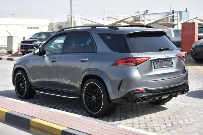 Подержанный Mercedes-Benz GLE 450 II (V167), 3.0 л, 2021 в Шардже от Alfaris Used Cars Серый цвет. Other | AUTO.AE