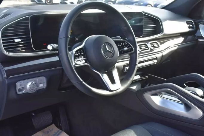 Подержанный Mercedes-Benz GLE 350 II (V167), 2.0 л, 2021 в Шардже от Alfaris Used Cars Белый цвет. Other | AUTO.AE