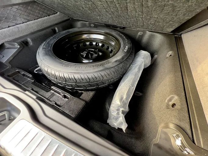 Подержанный Mercedes-Benz GLE 350 II (V167), 2.0 л, 2020 в Шардже от Ali Abood Used Cars Зеленый цвет. Американская | AUTO.AE