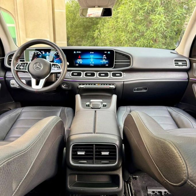 Used Mercedes-Benz GLE 580 II (V167), 4.0 l, 2020 in Sharjah by Sarmad Cars, Black color. Other | AUTO.AE