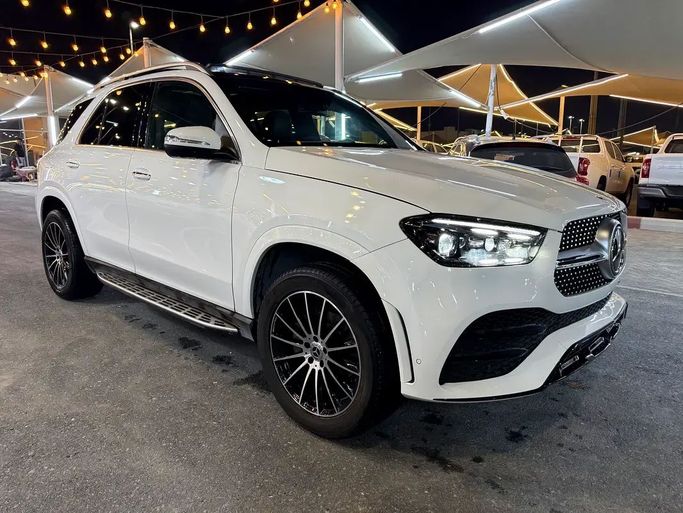 مستعملة Mercedes-Benz GLE 350 II (V167), 2.0 l, 2022 في في الشارقة من alhadithy motors، اللون أبيض.  | AUTO.AE | إعلان #260831