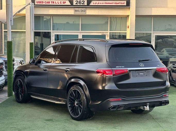 Подержанный Mercedes-Benz GLS AMG 63 AMG II (X167), 4.0 л, 2021 в Шардже от Noor Al Seyoh Used Cars Черный цвет. GCC | AUTO.AE