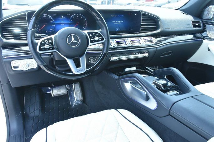 Подержанный Mercedes-Benz GLS 580 II (X167), 4.0 л, 2020 в Шардже от Alfaris Used Cars Белый цвет.  | AUTO.AE