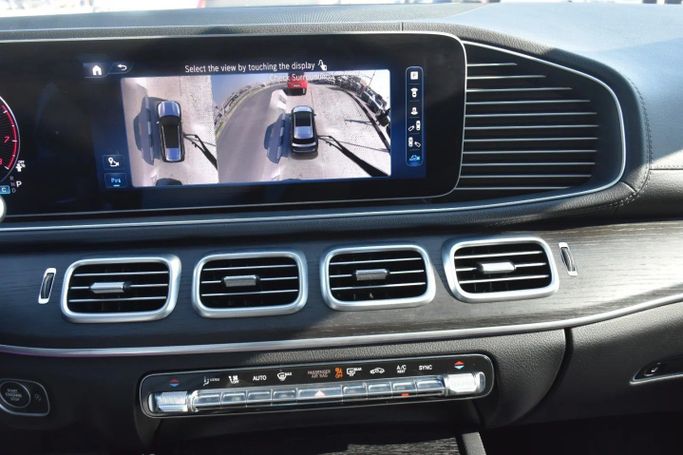 Used Mercedes-Benz GLS 450 II (X167) Facelift, 3.0 l, 2024 in Sharjah by Alfaris Used Cars, Grey color. Other | AUTO.AE