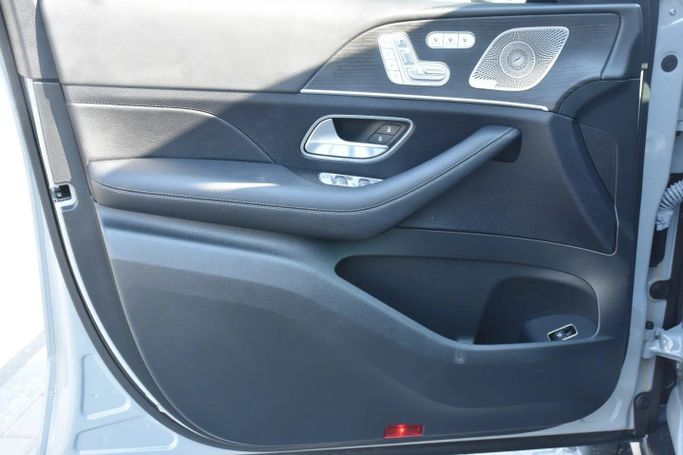 Used Mercedes-Benz GLS 450 II (X167) Facelift, 3.0 l, 2024 in Sharjah by Alfaris Used Cars, Grey color. Other | AUTO.AE