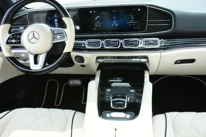 Подержанный Mercedes-Benz Maybach GLS 600 I, 4.0 л, 2022 в Шардже от Alfaris Used Cars Черный цвет.  | AUTO.AE