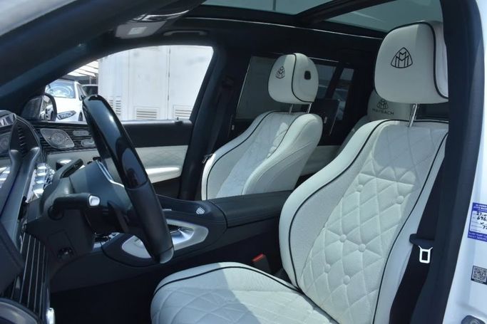 Used Mercedes-Benz Maybach GLS 600 I, 4.0 l, 2020 in Sharjah by Alfaris Used Cars, White color.  | AUTO.AE