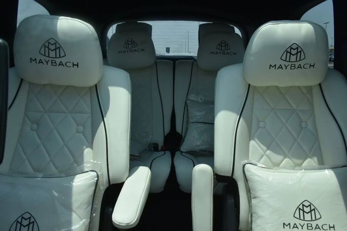 Used Mercedes-Benz Maybach GLS 600 I, 4.0 l, 2020 in Sharjah by Alfaris Used Cars, White color.  | AUTO.AE