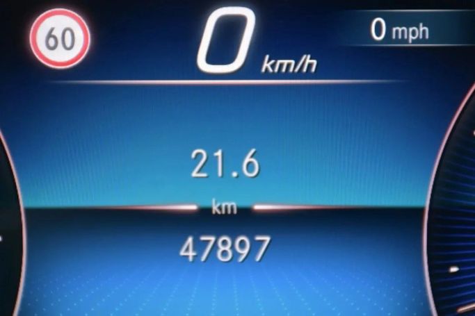 Подержанный Mercedes-Benz Maybach GLS 600 I, 4.0 л, 2021 в Шардже от Alfaris Used Cars Серый цвет. Other | AUTO.AE