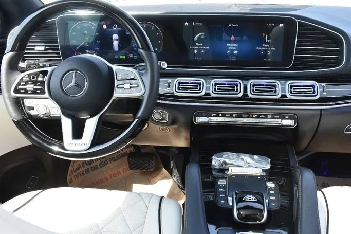 Подержанный Mercedes-Benz Maybach GLS 600 I, 4.0 л, 2022 в Шардже от Alfaris Used Cars Черный цвет. Other | AUTO.AE