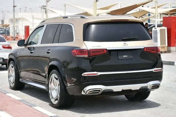 Подержанный Mercedes-Benz Maybach GLS 600 I, 4.0 л, 2021 в Шардже от Alfaris Used Cars Черный цвет. Other | AUTO.AE
