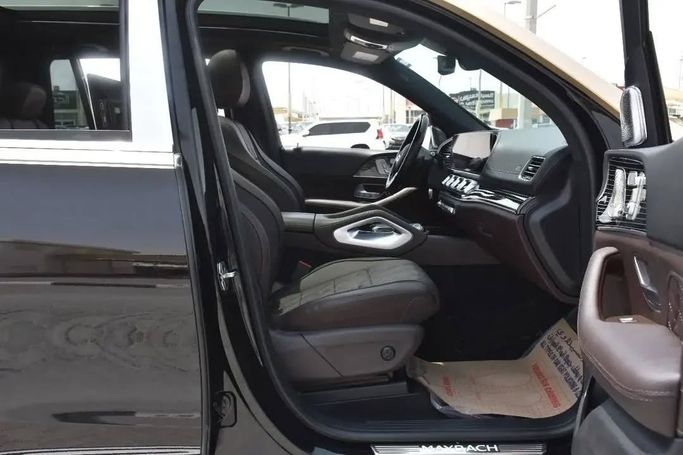 Подержанный Mercedes-Benz Maybach GLS 600 I, 4.0 л, 2021 в Шардже от Alfaris Used Cars Черный цвет. Other | AUTO.AE