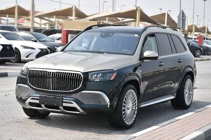 Подержанный Mercedes-Benz Maybach GLS 600 I Рестайлинг, 4.0 л, 2023 в Шардже от Alfaris Used Cars Зеленый цвет. Other | AUTO.AE