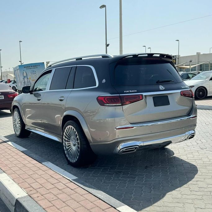 Used Mercedes-Benz Maybach GLS 600 I, 4.0 l, 2020 in Sharjah by Alfaris Used Cars, Silver color. Other | AUTO.AE