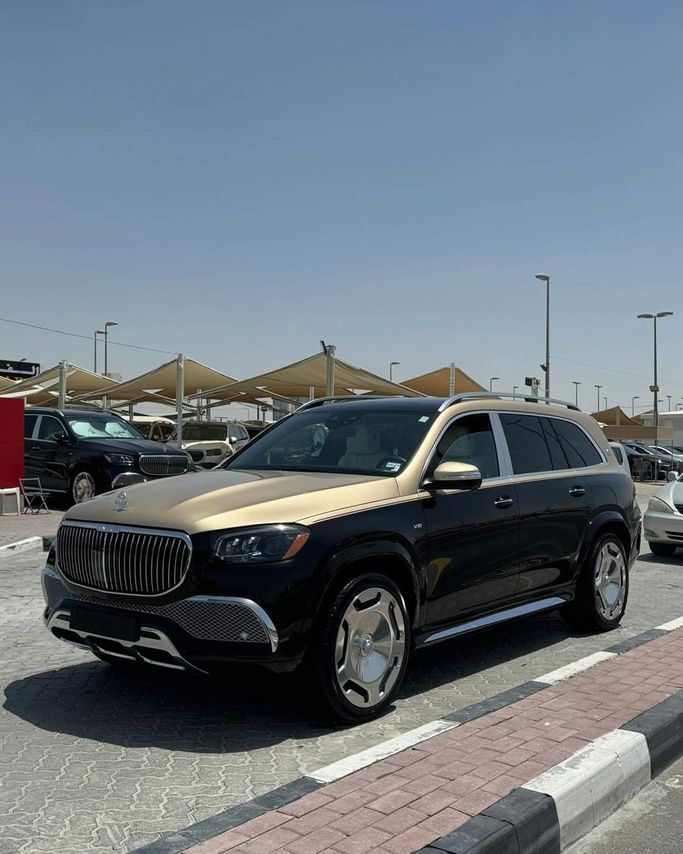 Подержанный Mercedes-Benz Maybach GLS 600 I Рестайлинг, 4.0 л, 2024 в Шардже от Alfaris Used Cars Черный цвет. Other | AUTO.AE