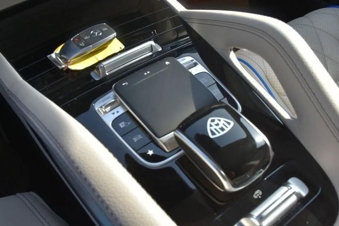 Подержанный Mercedes-Benz Maybach GLS 600 I, 4.0 л, 2021 в Шардже от Alfaris Used Cars Белый цвет. Other | AUTO.AE