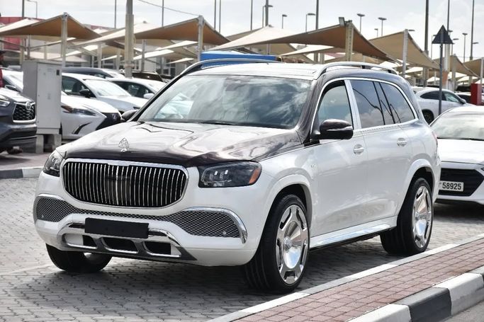 Подержанный Mercedes-Benz Maybach GLS 600 I, 4.0 л, 2020 в Шардже от Alfaris Used Cars Белый цвет. Other | AUTO.AE