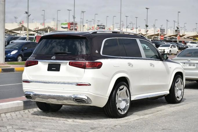 Подержанный Mercedes-Benz Maybach GLS 600 I, 4.0 л, 2020 в Шардже от Alfaris Used Cars Белый цвет. Other | AUTO.AE
