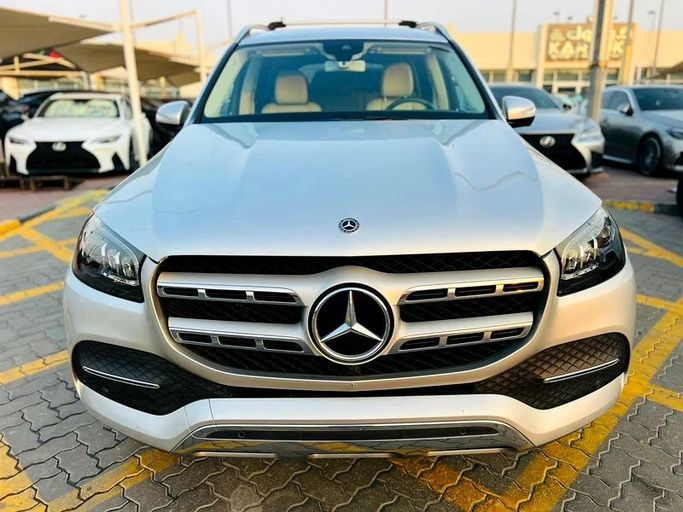 Подержанный Mercedes-Benz Maybach GLS 480 I, 3.0 л, 2020 в Шардже от Karkuk Used Cars Серебристый цвет. Американская | AUTO.AE