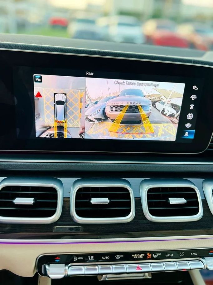 Подержанный Mercedes-Benz Maybach GLS 480 I, 3.0 л, 2020 в Шардже от Karkuk Used Cars Серебристый цвет. Американская | AUTO.AE