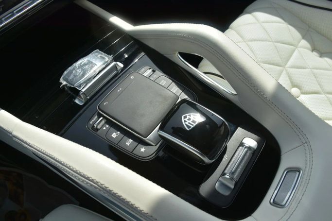 Подержанный Mercedes-Benz Maybach GLS 600 I, 4.0 л, 2022 в Шардже от Alfaris Used Cars Черный цвет. Other | AUTO.AE