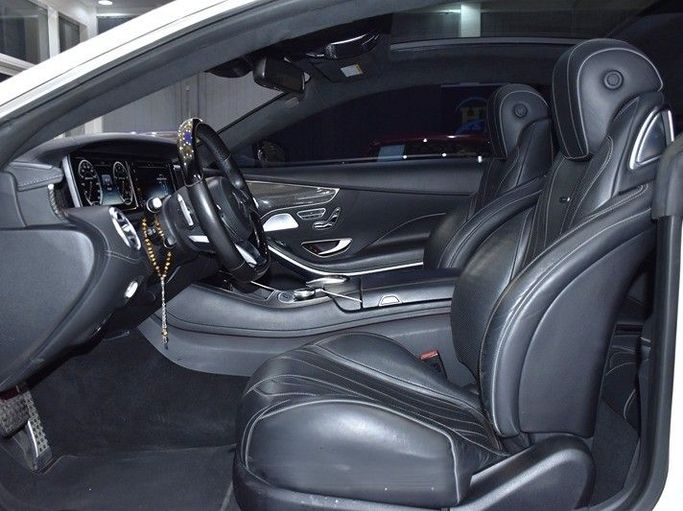 Used Mercedes-Benz S-Class AMG 63 AMG III (W222, C217), 5.5 l, 2016 in Sharjah by Honey Gidosha Used Cars Tr., White color.  | AUTO.AE