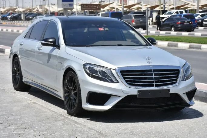 Used Mercedes-Benz S-Class AMG 63 AMG III (W222, C217), 5.5 l, 2015 in Sharjah by Alfaris Used Cars, Silver color.  | AUTO.AE