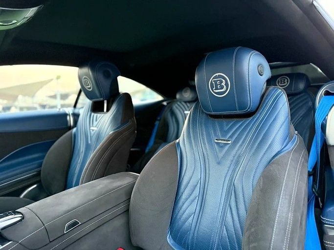 Подержанный Mercedes-Benz S-Class AMG 63 AMG III (W222, C217), 5.5 л, 2015 в Шардже от Hayan Alkhudari Used Cars Серый цвет. Японская | AUTO.AE