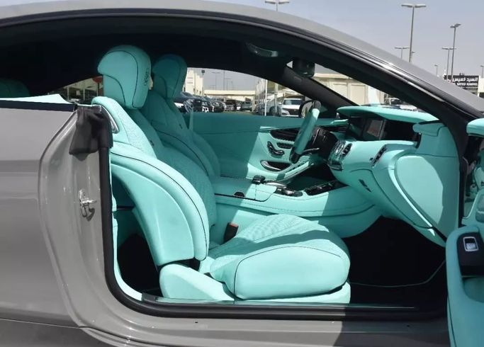 Подержанный Mercedes-Benz S-Class AMG 63 AMG III (W222, C217), 5.5 л, 2015 в Шардже от Alfaris Used Cars Серый цвет. Other | AUTO.AE