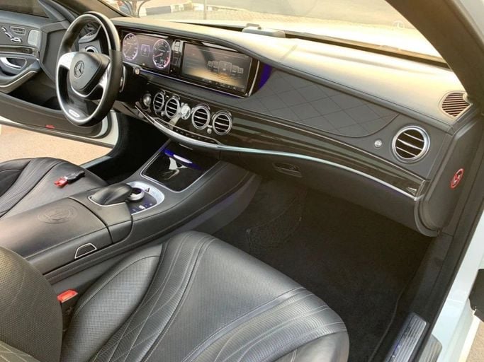 Used Mercedes-Benz S-Class AMG 63 AMG III (W222, C217), 5.5 l, 2014 in Sharjah by Titanium Used Cars, White color. Japanese Specs | AUTO.AE