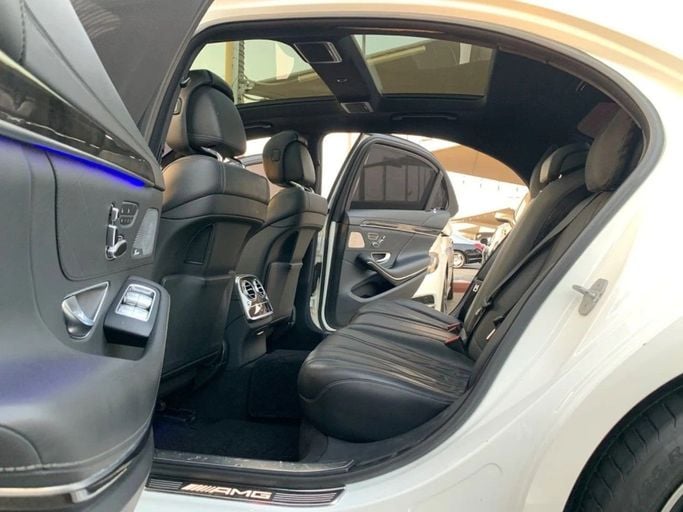 Used Mercedes-Benz S-Class AMG 63 AMG III (W222, C217), 5.5 l, 2014 in Sharjah by Titanium Used Cars, White color. Japanese Specs | AUTO.AE